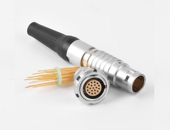 推拉自鎖連接器能否在潮濕環境下使用？
